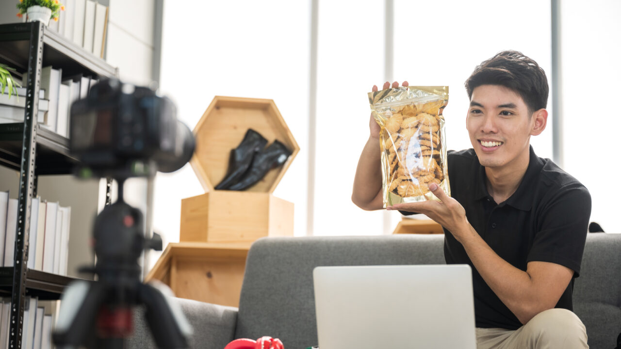 How to Make Marketing Videos for Social Media?